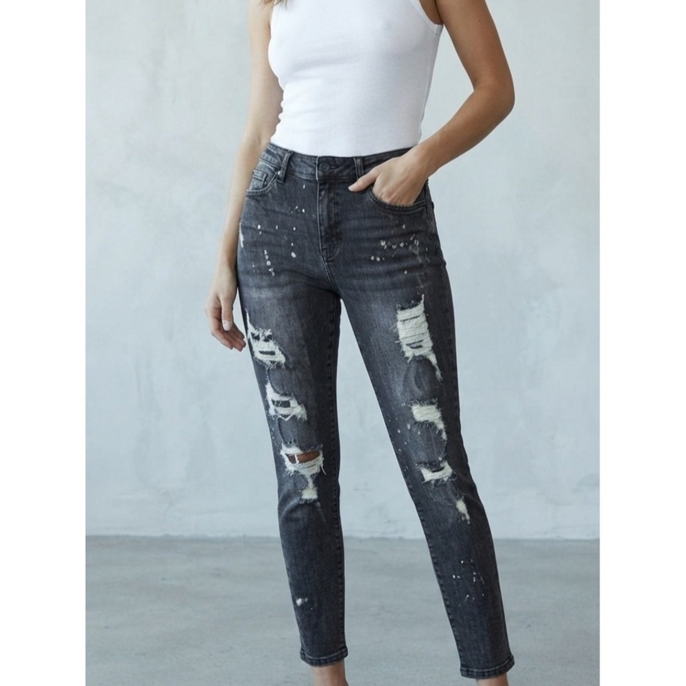 Judy Blue‎ Distressed Paint Splatter Boyfriend Fit Jeans Size 13/31